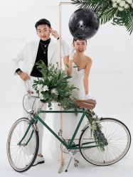 -雪中彩影婚纱摄影·微光艺术中心