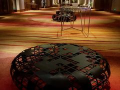 -上海滴水湖皇冠假日酒店