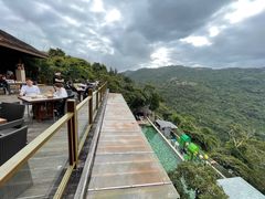 -三亚亚龙湾人间天堂鸟巢度假村