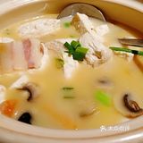 天物空间里的融合菜品