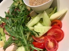 鸡肉凯撒沙拉-bluefrog蓝蛙(皇庭广场店)