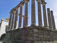 -埃武拉罗马神庙