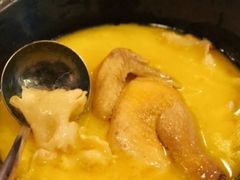 -鲜入围煮花胶鸡海鲜火锅