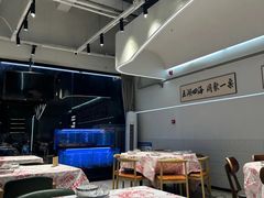 -老班长·小龙虾·鲜货烧烤大排档(金街美地店)