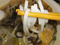 -丽丽三鲜螺蛳粉(田林路店)