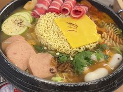 -WOW LUCKY创意韩料(龙阳广场店)