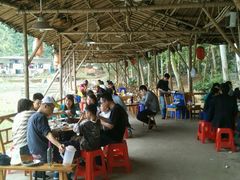 -锦湖农庄(松山湖梦幻百花洲店)