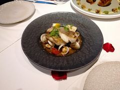巴斯克风味海鲈鱼-L'Arome芳芳法国餐厅(仙林金鹰店)