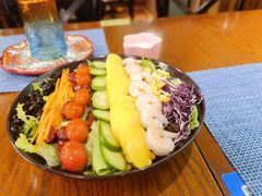 黄桃大虾沙拉-摇滚披萨(长春街店)