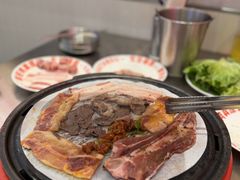 -哈哈碳都·牛肋条无限自助烤肉(宝龙店)