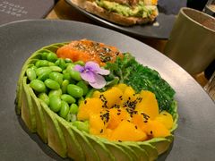 poke bowl-The Avocado Show