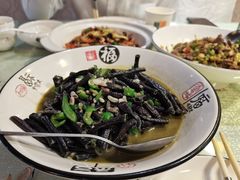-湘聚唐缘正宗湖南湘菜(盈坤世纪店)