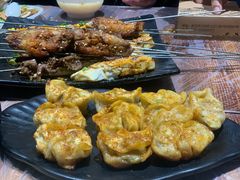 香菜牛肉烤饺-沈记烧烤海鲜(江汉二路店)