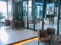 大堂-星巴克(杭州桐庐立山国际店)