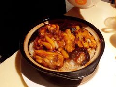 冬菇滑鸡煲仔饭-龙记烧腊茶餐厅(常德路店)