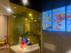 -麦当劳(虹口星荟中心店)