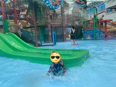 -青岛东方影都融创水世界