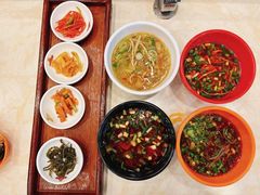 -乡党臊子面(丰庆公园店)