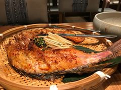 傣味香茅草烤罗非鱼-云海肴·汽锅鸡·云南菜(天津国金汇店)