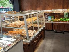 面包甜点陈列柜-津乐园(王顶堤店)