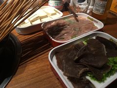 -牛小嫩串串火锅(老国贸总店)