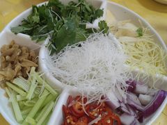 -官塘陈记鱼生·潮汕砂锅粥·牛肉火锅(潮枫路总店)