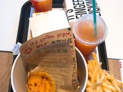 -肯德基(盘龙奥莱店)