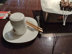-三个大叔烤羊肉串·歌手驻唱·碳烤鲜肉(西三旗店)