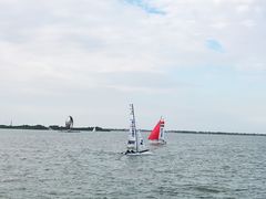 -上海滴水湖皇冠假日酒店