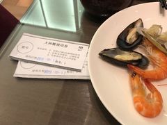 -飨食汇全日制餐厅·昆山皇冠假日酒店(九方店)