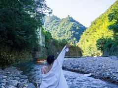 -藏龙百瀑漂流