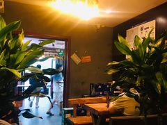 -万记麻辣烫国展总店