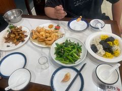 -百味饺子城•海鲜家常菜(秦皇岛店)