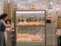 面包甜点陈列柜-奈雪的茶(市百一店)