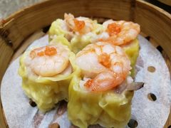 明虾蟹籽烧麦-赏点粤式点心(广州塔店)