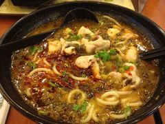 -蒙自源过桥米线(红谷滩万达店)