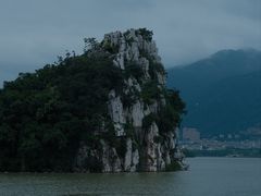 -星湖旅游景区七星岩