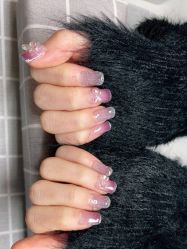 -UGIRL有个美甲