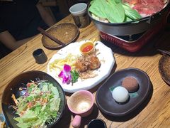 -九元重庆火锅(柳巷店)