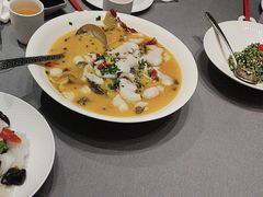 -荷塘秋月·本帮江浙菜(国权路店)