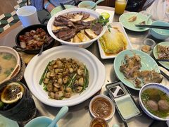 -潮界(LU·ONE凯德晶萃广场店)