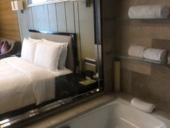 -无锡新湖铂尔曼大酒店