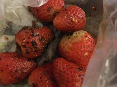 草莓-雪儿钱局泡菜