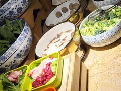 -大中华希尔顿酒店-念自助餐·嗨啤·小龙虾