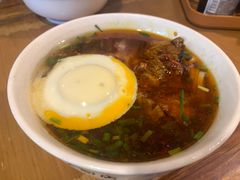 -矮子粉店1985·长沙米粉(湘春路店)