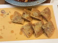 -黄泥岗·地道湖北菜(奥特莱斯店)