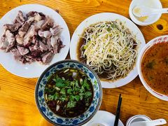 -三中高皇羊肉馆