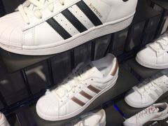 -adidas(正佳广场店)