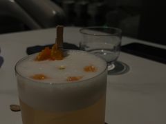 -瑞虹新天地月亮湾