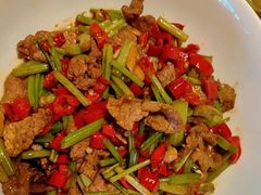小炒黄牛肉-艳阳天·非遗楚菜(武汉客厅店)